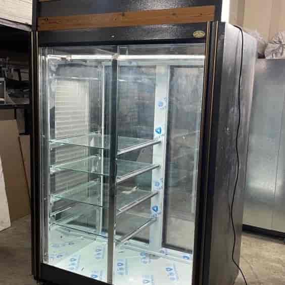 یخچال قصابی دو طرف نما